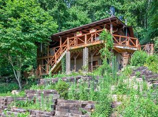 1618 Walnut Creek Rd, Waynesville, NC 28786