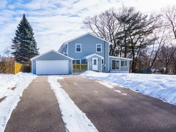 10935 Thomas Ave S, Bloomington, MN 55431