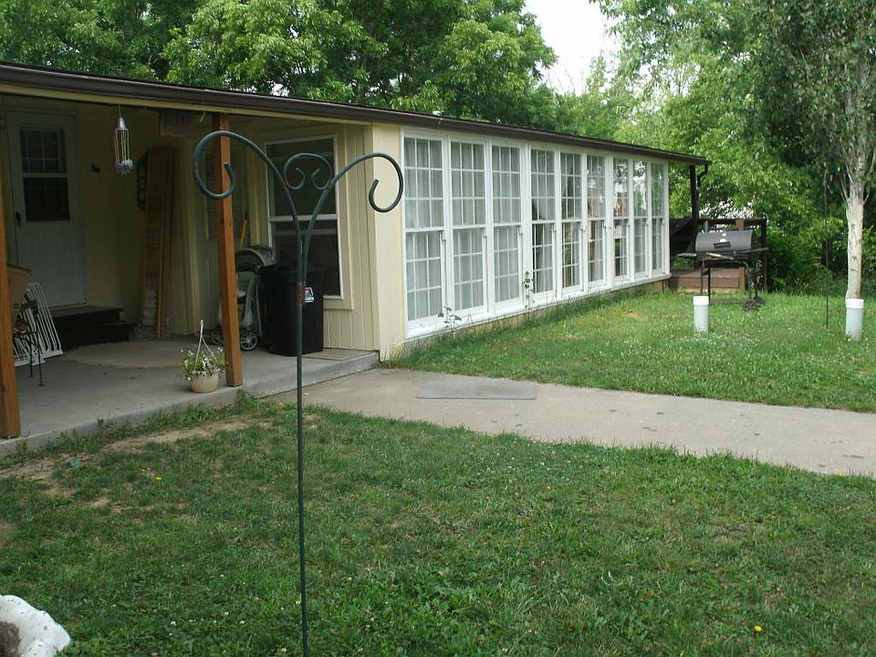 2nd image of 15598 Logans Lake Rd