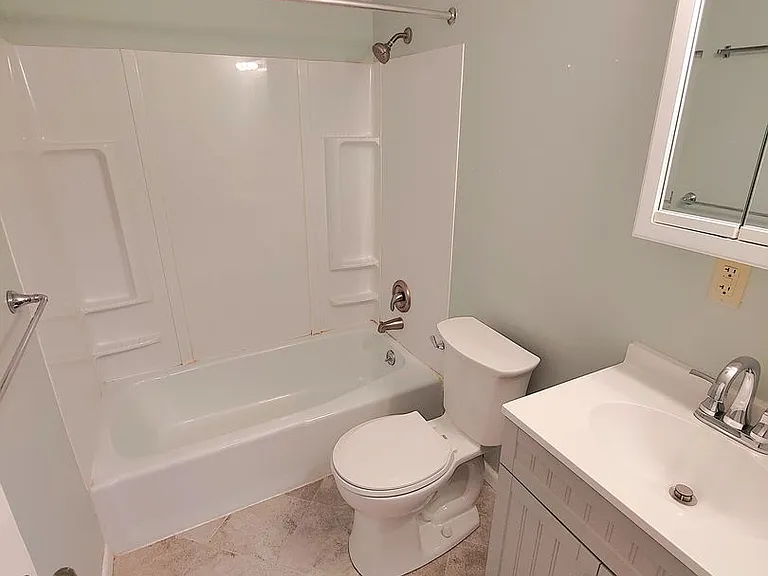 1704 Anna Ave — Photo 22