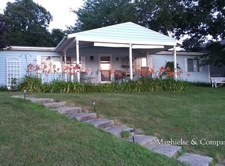 7325 Hessler Ct NE, Rockford, MI 49341