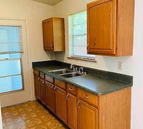 2nd image of 2256 Patou Dr