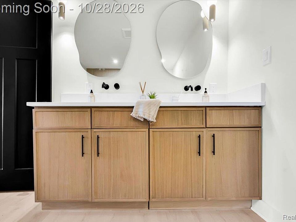276 Marston St, photo 28