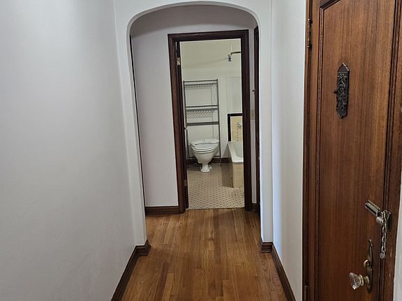 2nd image of 224 N G St Unit 201