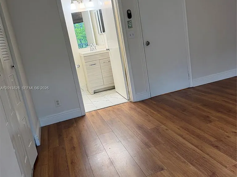 1551 SW 135th Ter #311G — Photo 12