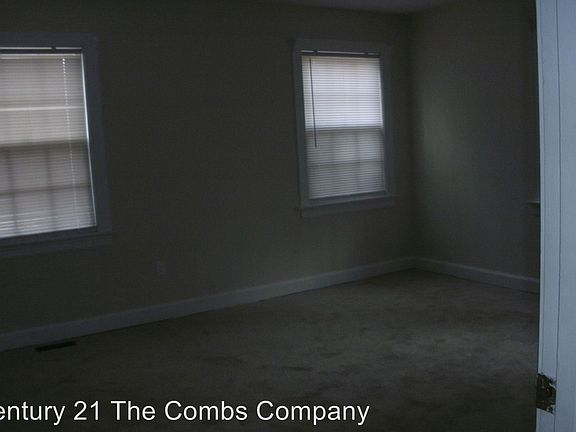 5th image of 714 S Taylor St
