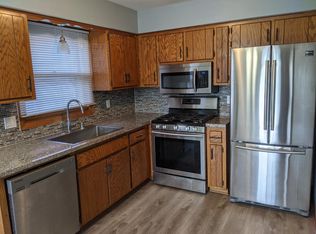 407 Darlene Dr #A, Waukesha, WI 53189