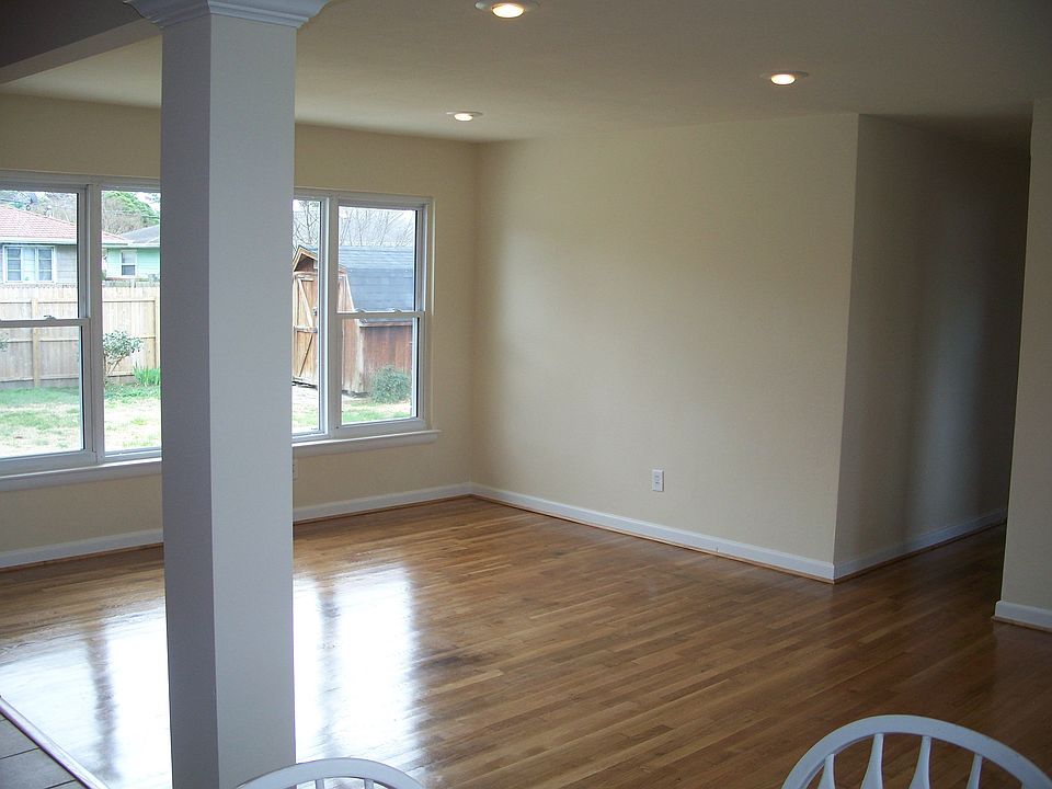 Wood Floors and Recessed Lights