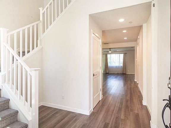 3rd image of 4455 English Elm St