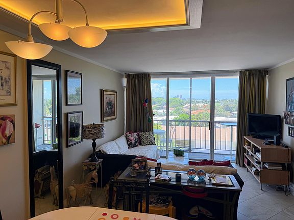 5th image of 4501 NE 21st Avenue #401