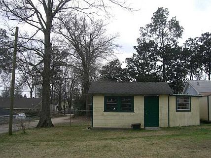 1st image of 1002 Avenue G