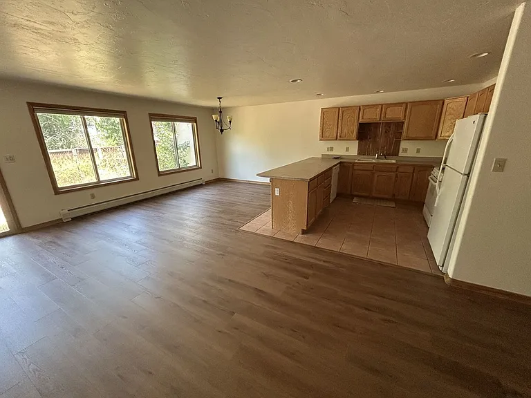 355 Jenkins Ranch Rd — Photo 8
