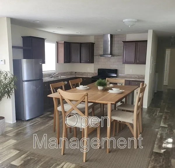 3416 Kramers Ln #16 — Photo 2