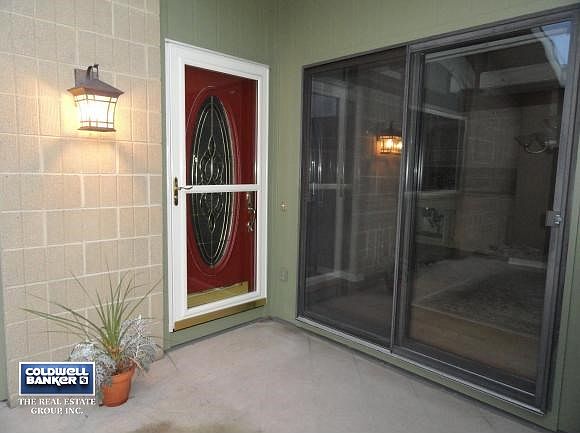 Welcome to 1234 Nicolet Cr!