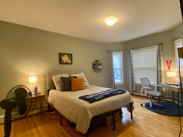 15 Aspinwall Ave, Brookline, MA