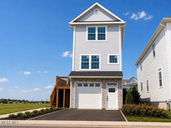 30 Oceanview Avenue, Keansburg, NJ 07734