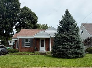 7716 Dearborn Ave, Cincinnati, OH 45236