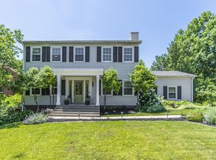 997 Chinoe Rd, Lexington, KY 40502