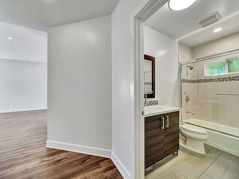 3533 Tuller Ave — Photo 15