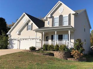 19 Ridge Pl, Imperial, MO 63052