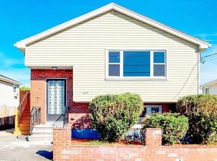 80 Geneva St, Revere, MA 02151