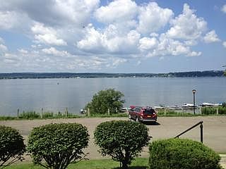 2nd image of 17 Cayuga Drive