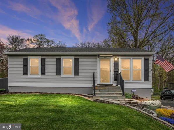 9526 Lomond Dr, Manassas, VA 20109