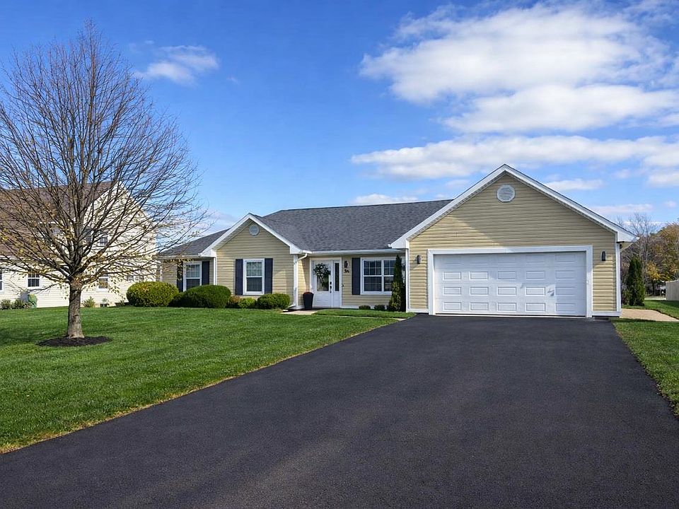 1st image of 34 Golf View Dr