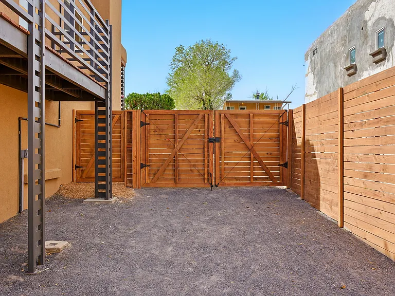 2905 San Rafael Ave SE — Photo 31