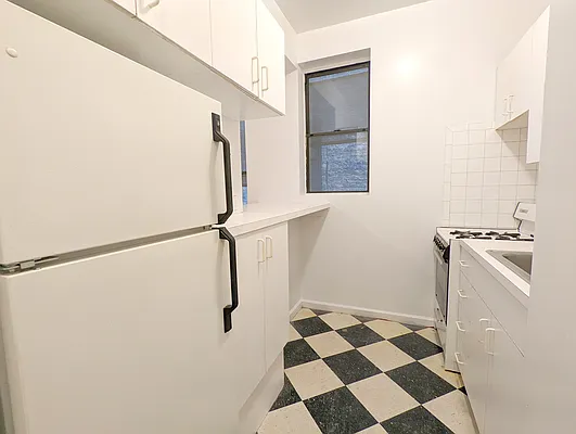 Rented by Manhattan Spaces | media 9