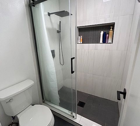 5th image of 8437 Via Mallorca Unit 86