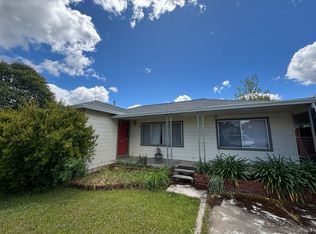 489 Cochrane Avenue, Ukiah, CA 95482