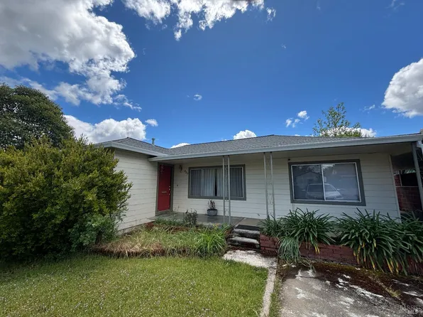 489 Cochrane Avenue, Ukiah, CA 95482