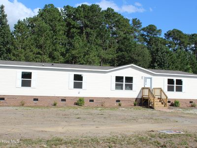 225 Mewborn Drive, Richlands, NC, 28574