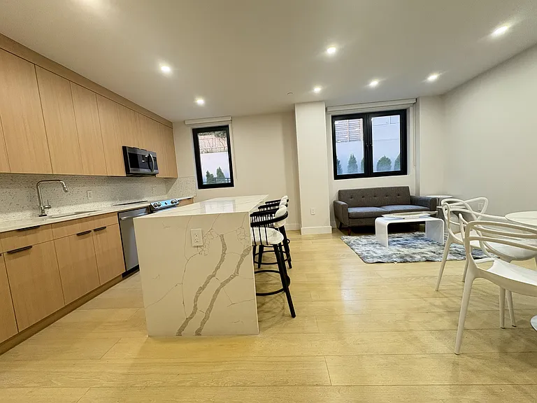 250 Water St #2 — Photo 6