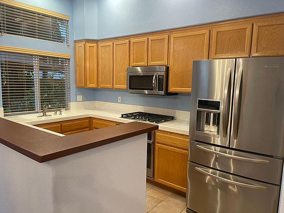 3rd image of 11908 Cypress Canyon Rd Unit 2