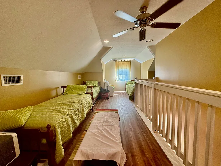 2310 Teal St — Photo 9