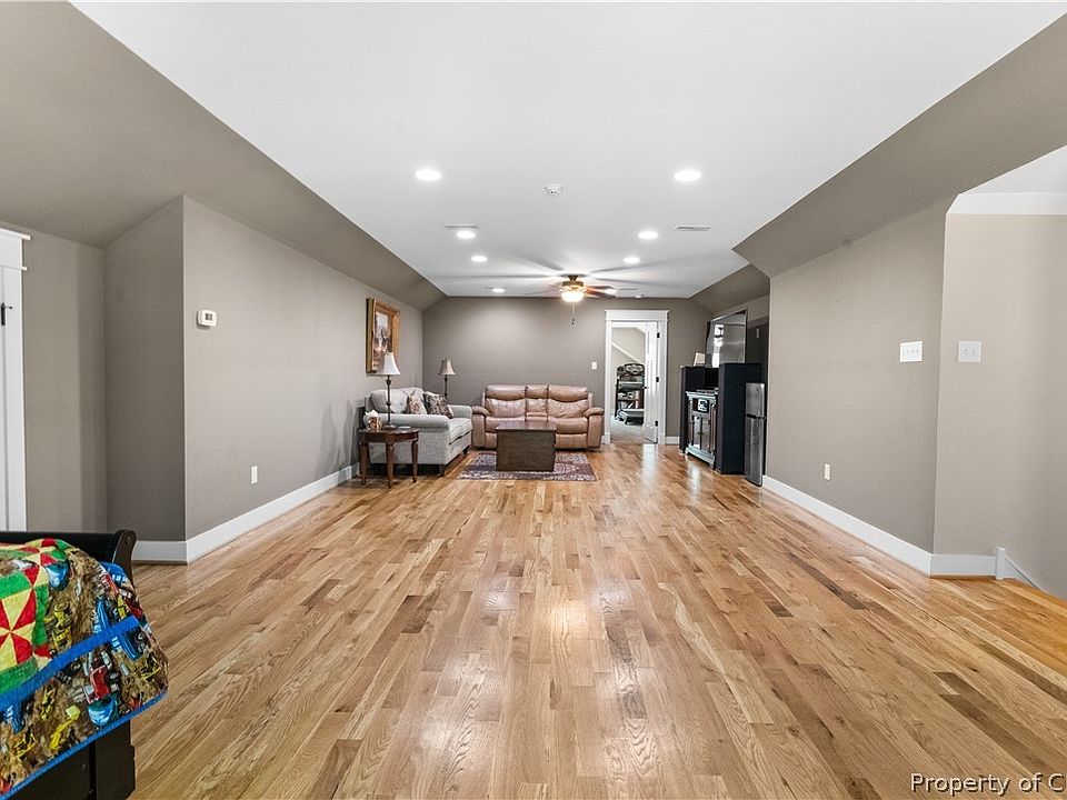 1st image of 6016 Swans Ln