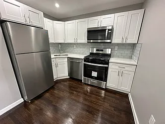 2401 Davidson Avenue, #2J