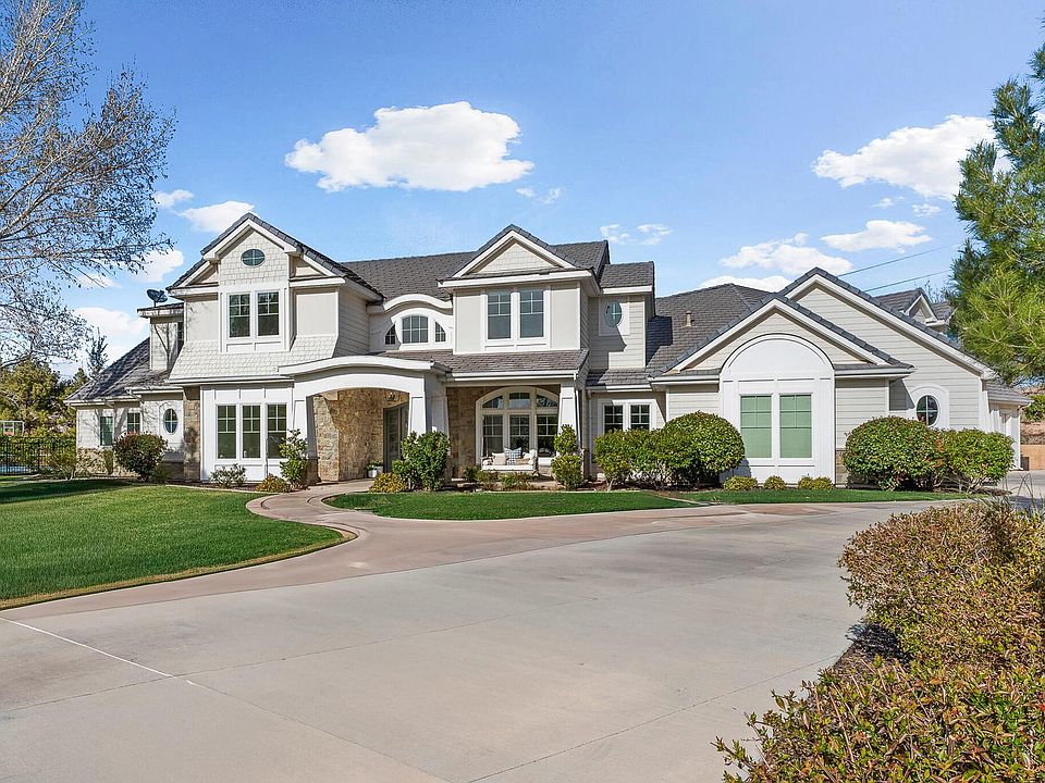 1st image of 2917 S Old Farm Rd