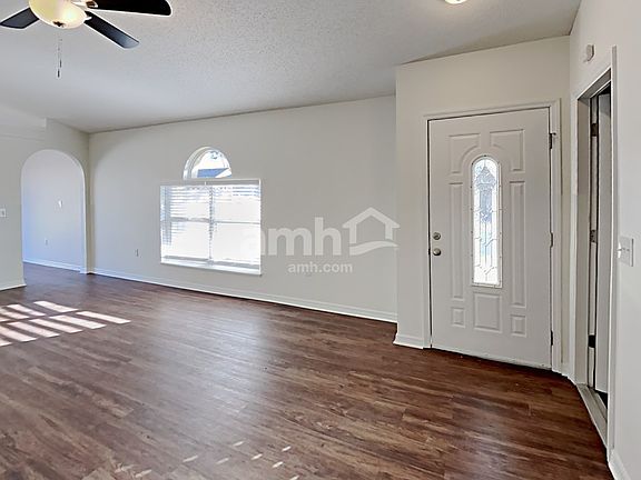 2nd image of 7745 Harbor Bend Cir