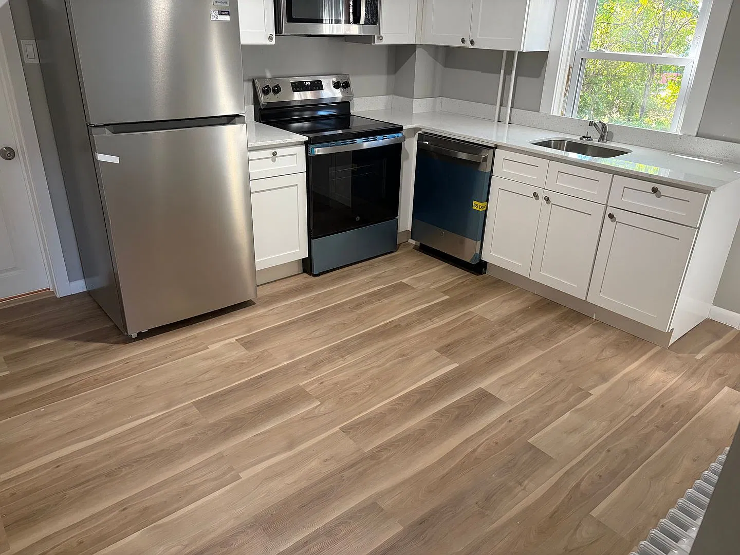 Renovated Twin Home Now Available for Lease. — Photo 3