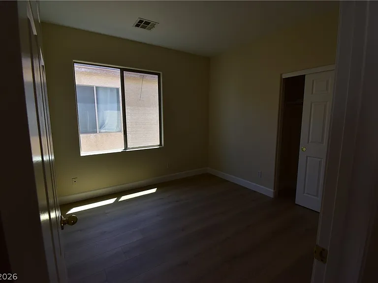 6350 Barrington Bridge Ave — Photo 2