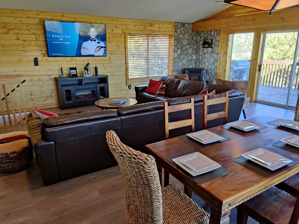 1510 W Elk Ridge Dr, Alton, UT 84710