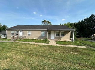 379 Robertsville Rd, Oak Ridge, TN 37830