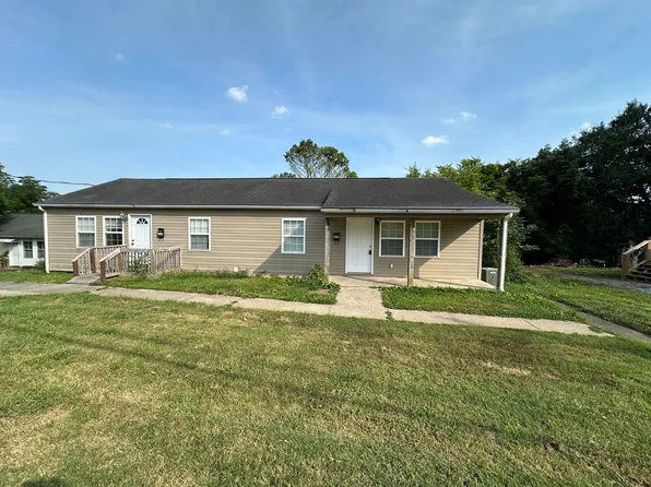 379 Robertsville Rd, Oak Ridge, TN 37830