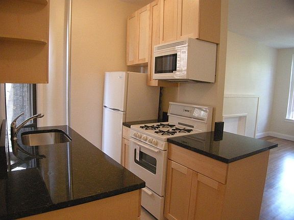 2nd image of 36 Morton St APT 4B