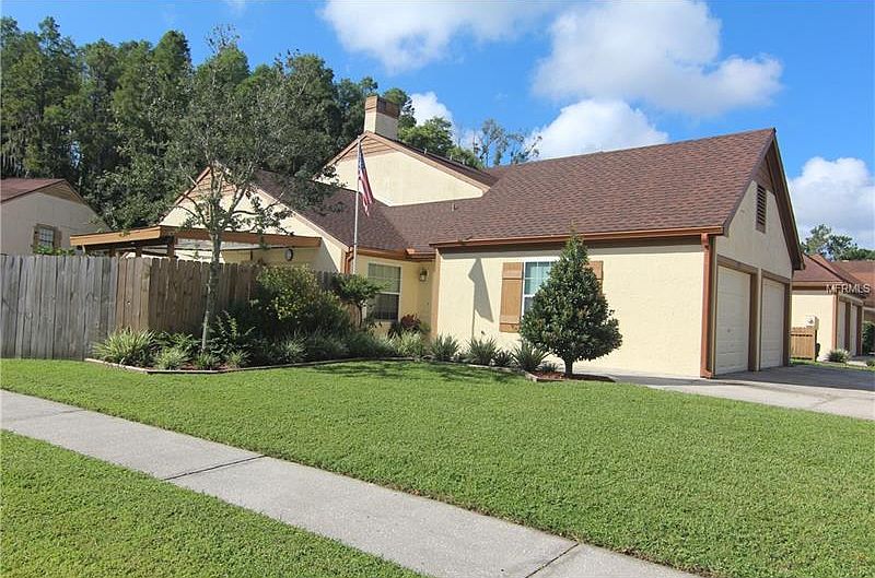 1st image of 16023 Dawnview Dr