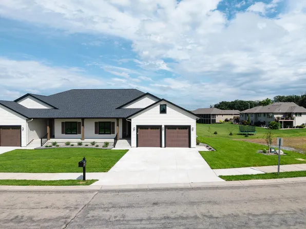 2330 W 9th St, Albert Lea, MN 56007