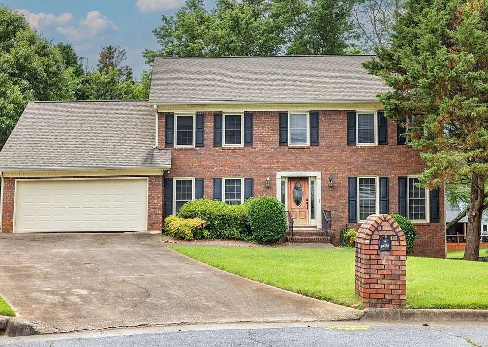 1st image of 2481 Turf Ct